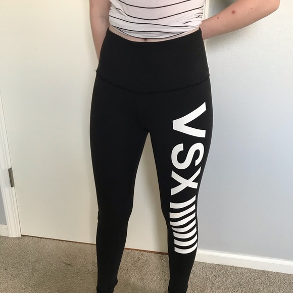 Victoria's Secret Pants - Victoria Secret yoga pants